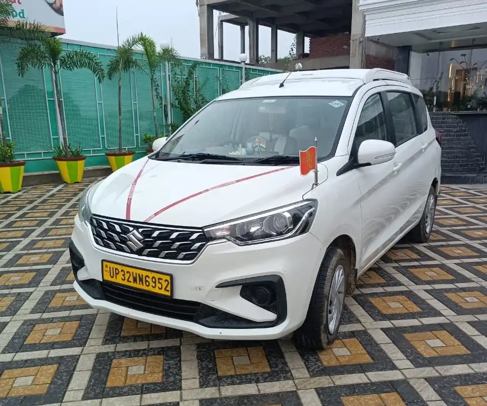 Maruti Suzuki Ertiga – Awadh Travels